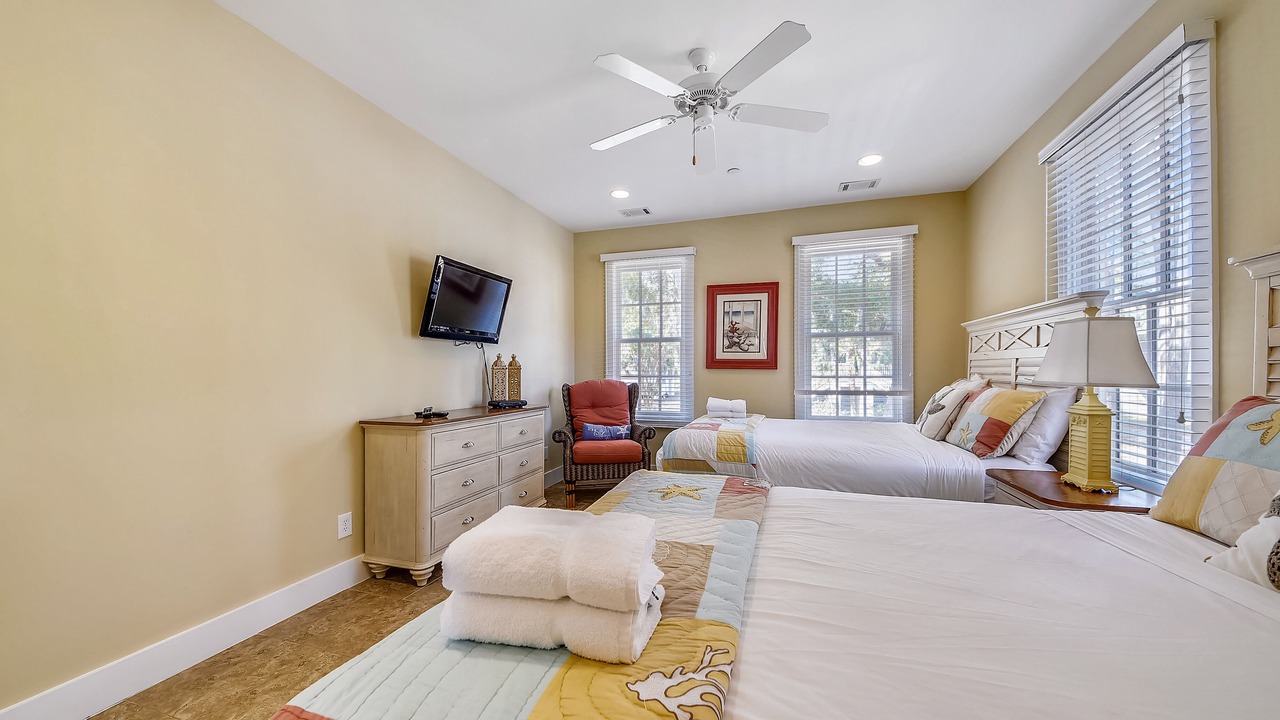 Photo of Bedroom in Melrose on the Beach