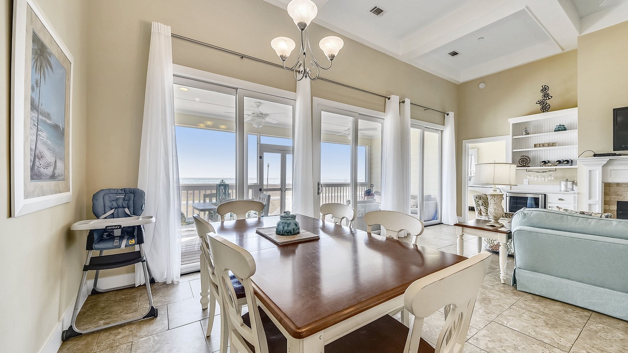 Photo of Livingroom in Melrose on the Beach