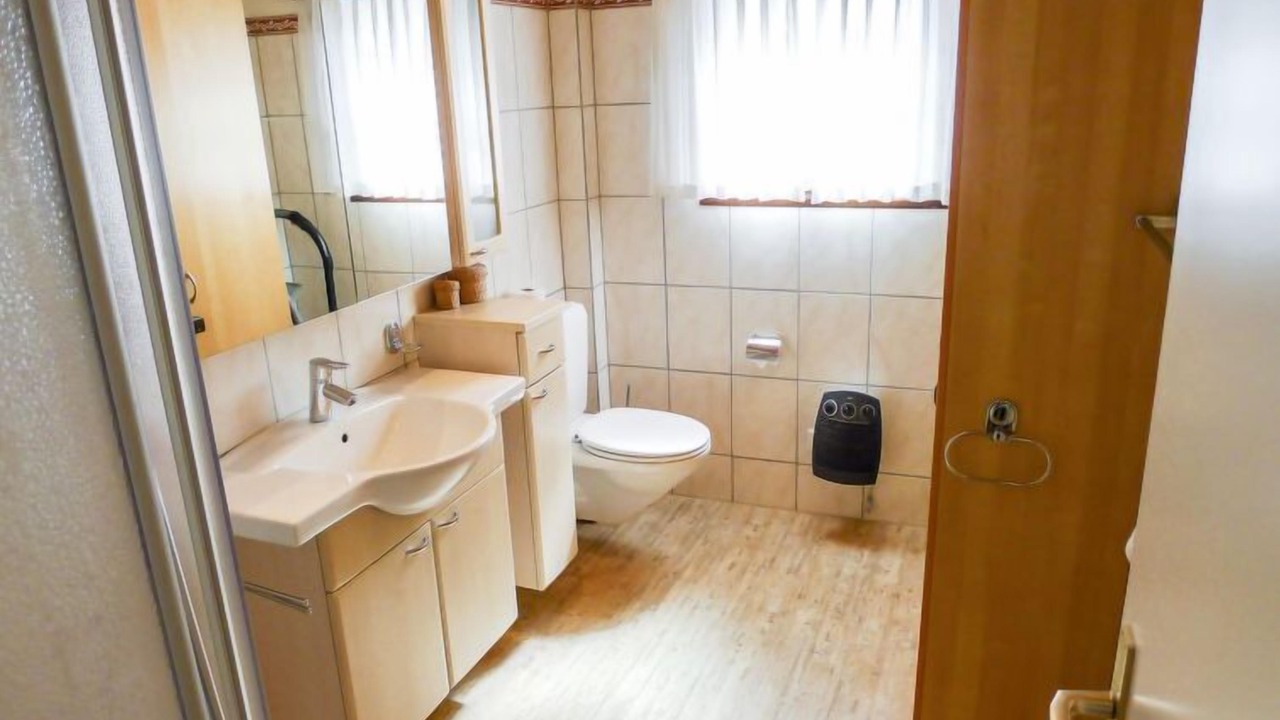 Photo of Bathroom in Surava