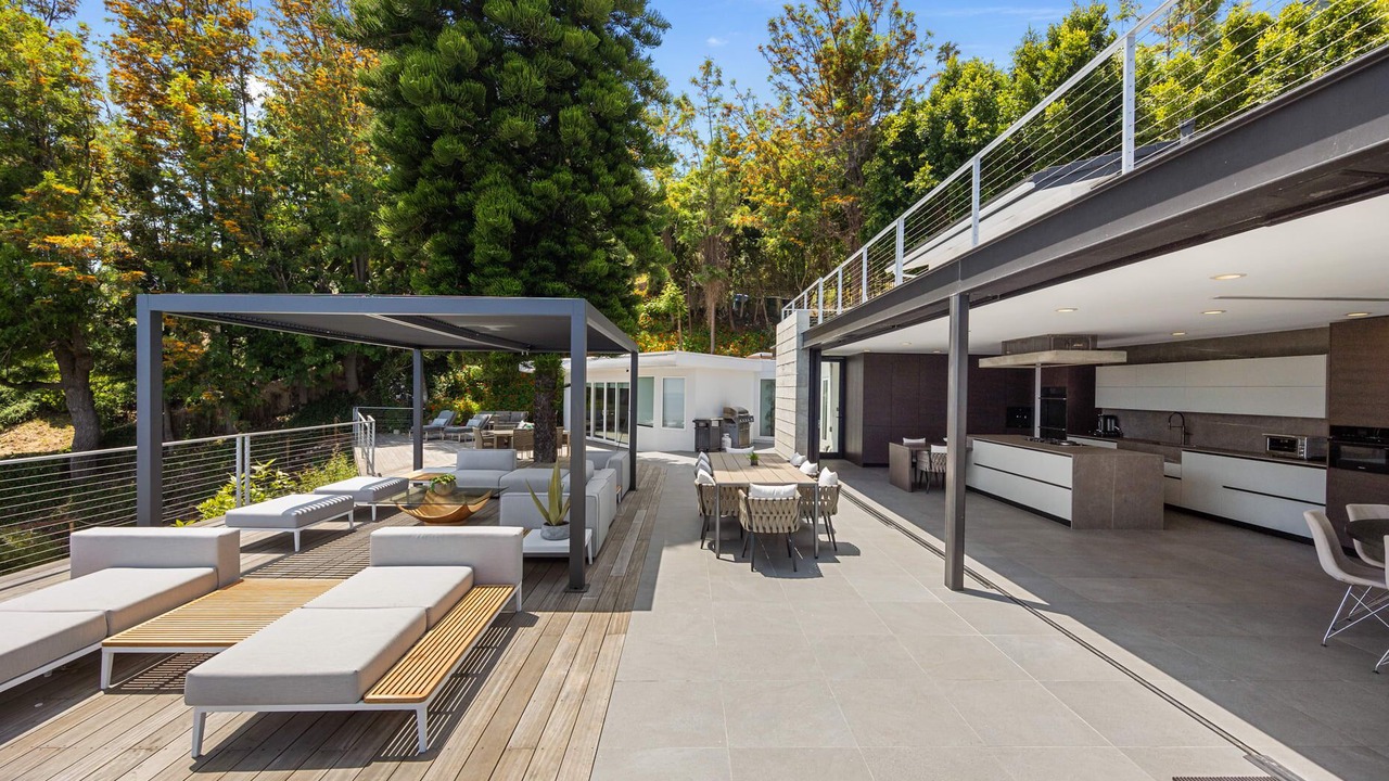 Photo of Outdoor in Eastern Malibu