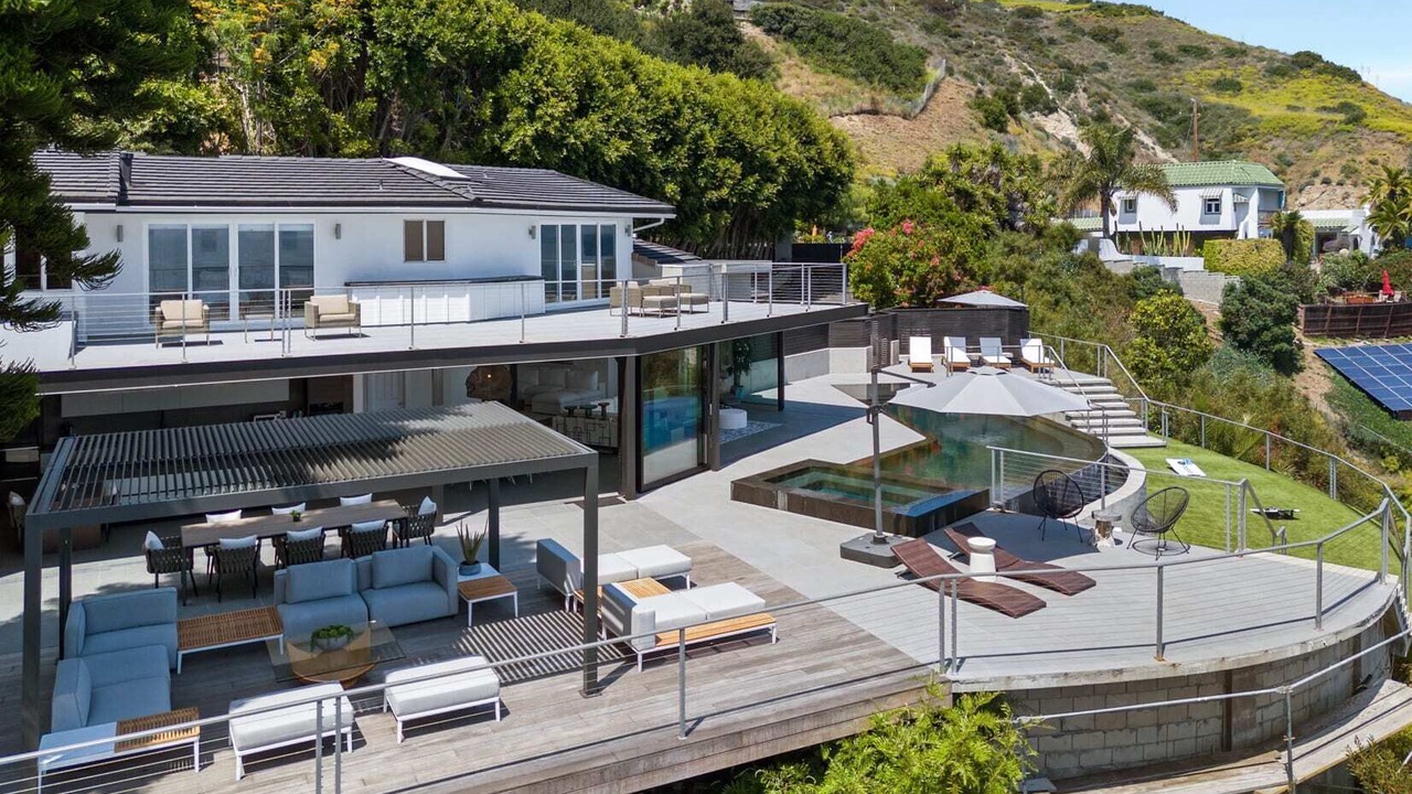 Photo of Outdoor in Eastern Malibu