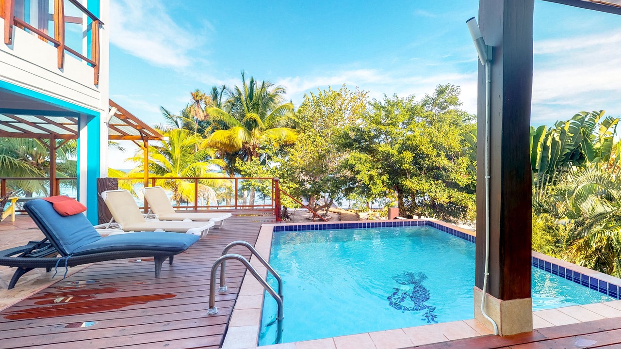 Photo of Outdoor in Caribbean Way