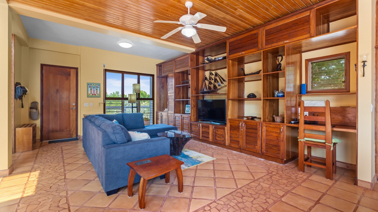 Photo of Livingroom in Caribbean Way