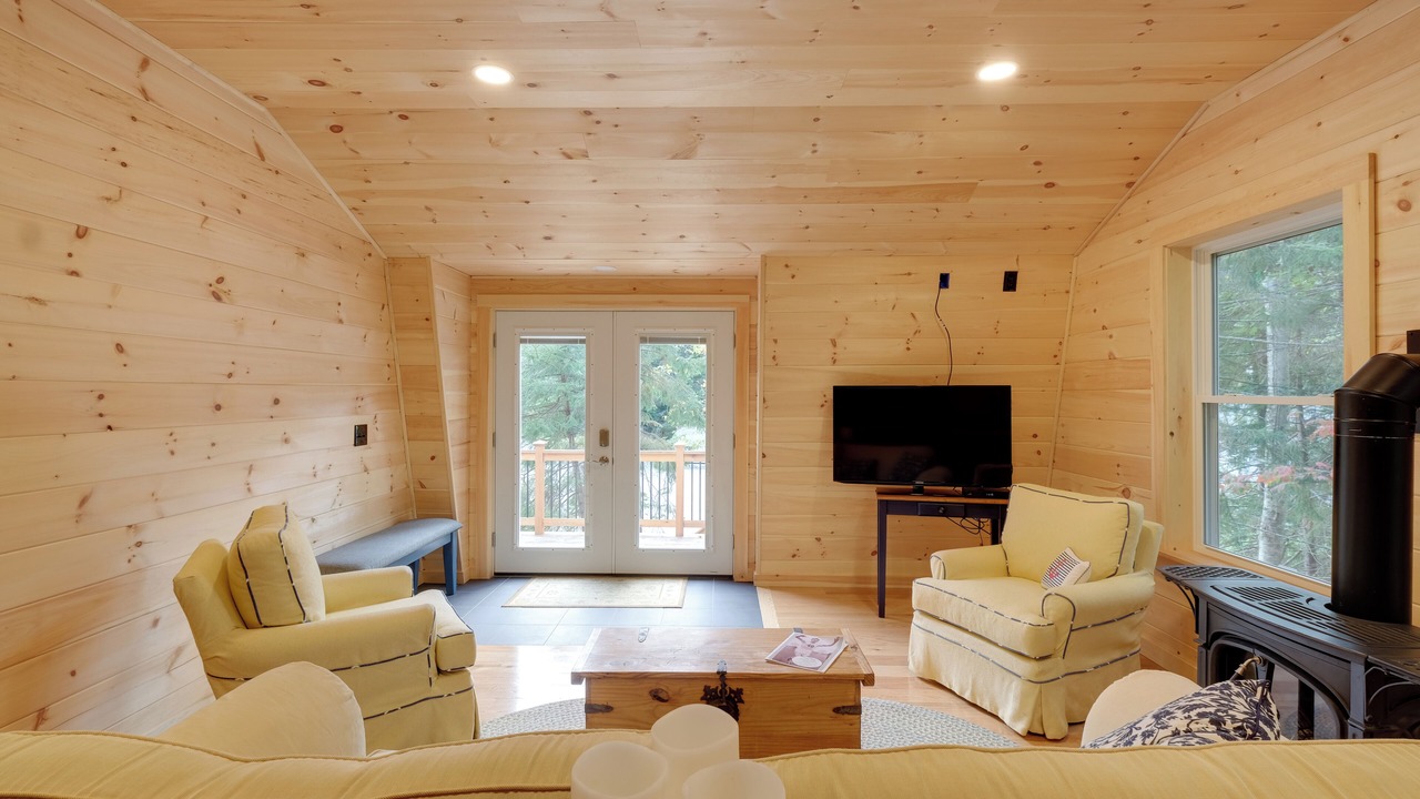 Photo of Livingroom in Northeast Harbor