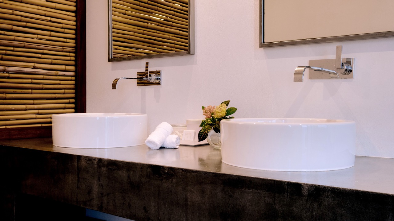 Photo of Bathroom in Little Trunk Bay