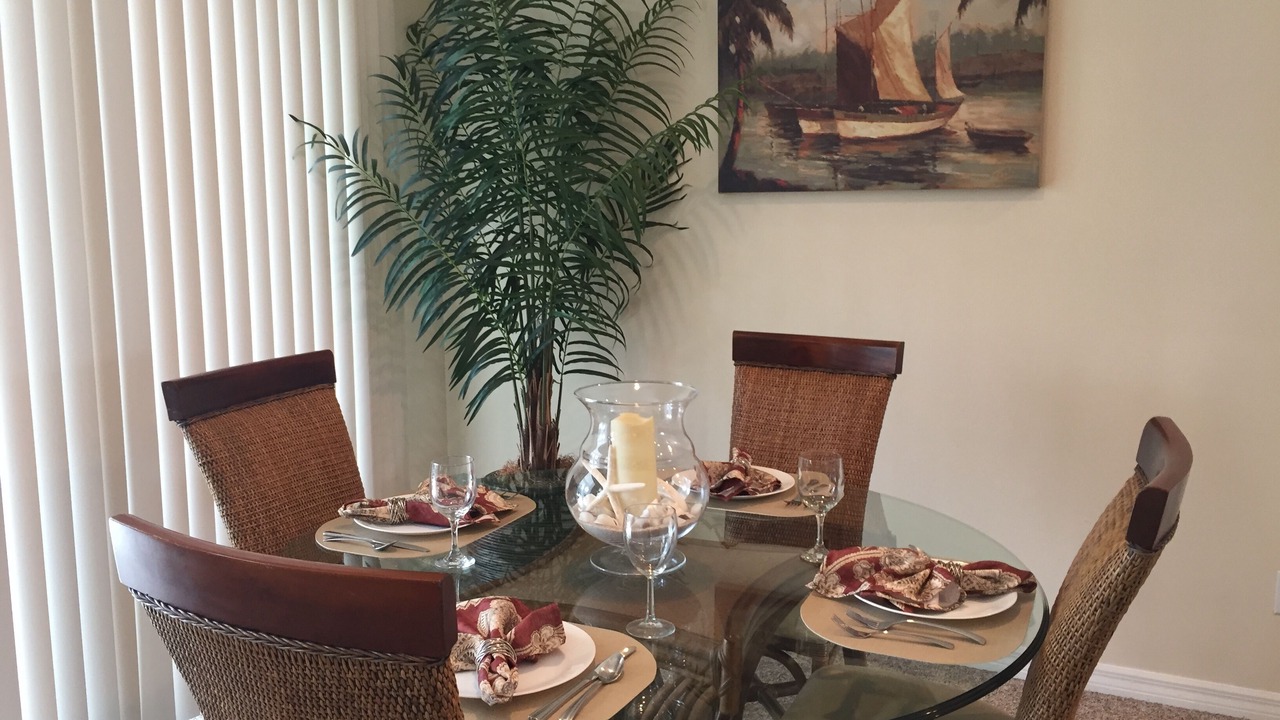 Photo of Livingroom in Falcons Glen