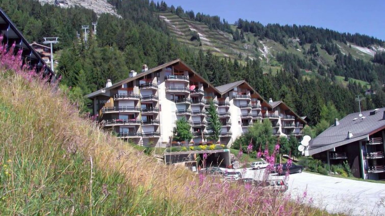 Photo of Others in Monteiller