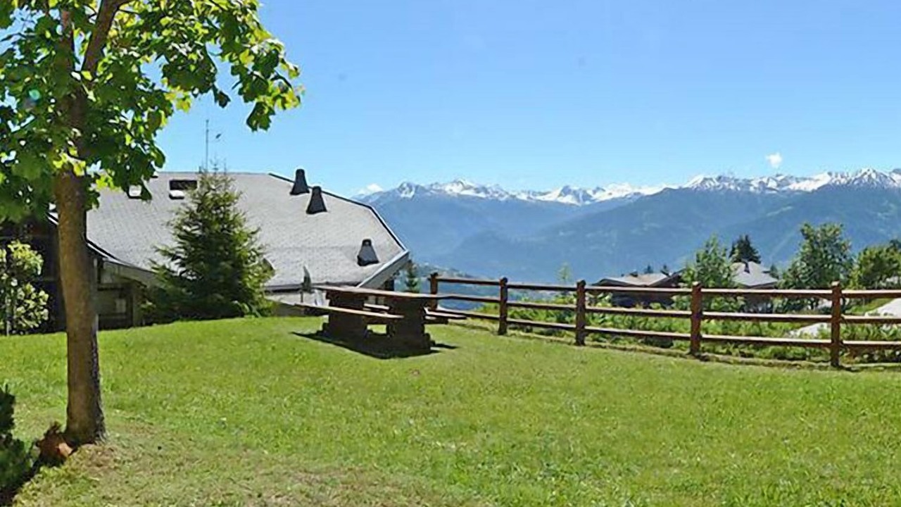 Photo of Others in Monteiller