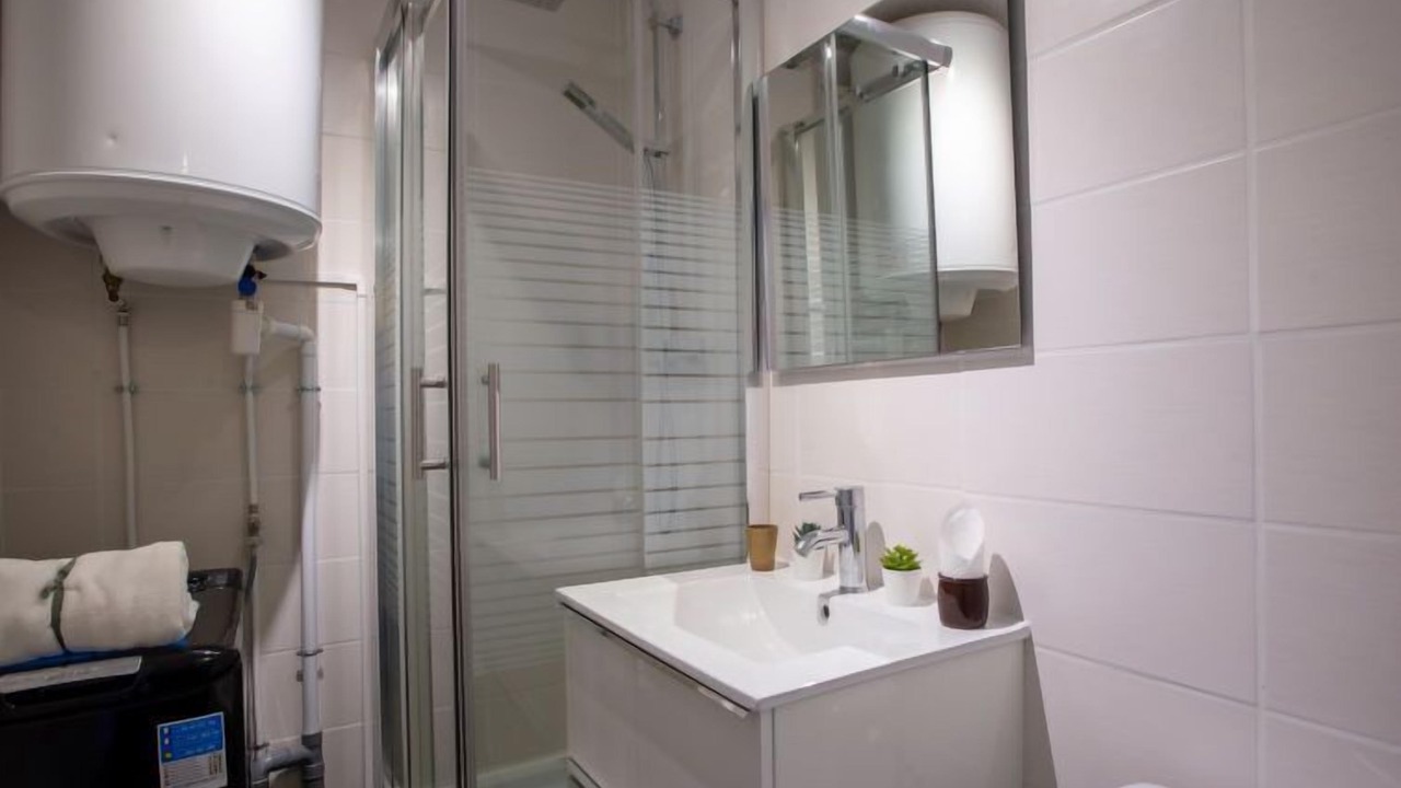 Photo of Bathroom in La Faviere