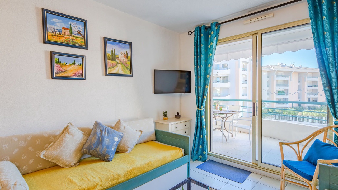 Photo of Livingroom in Frejus Port