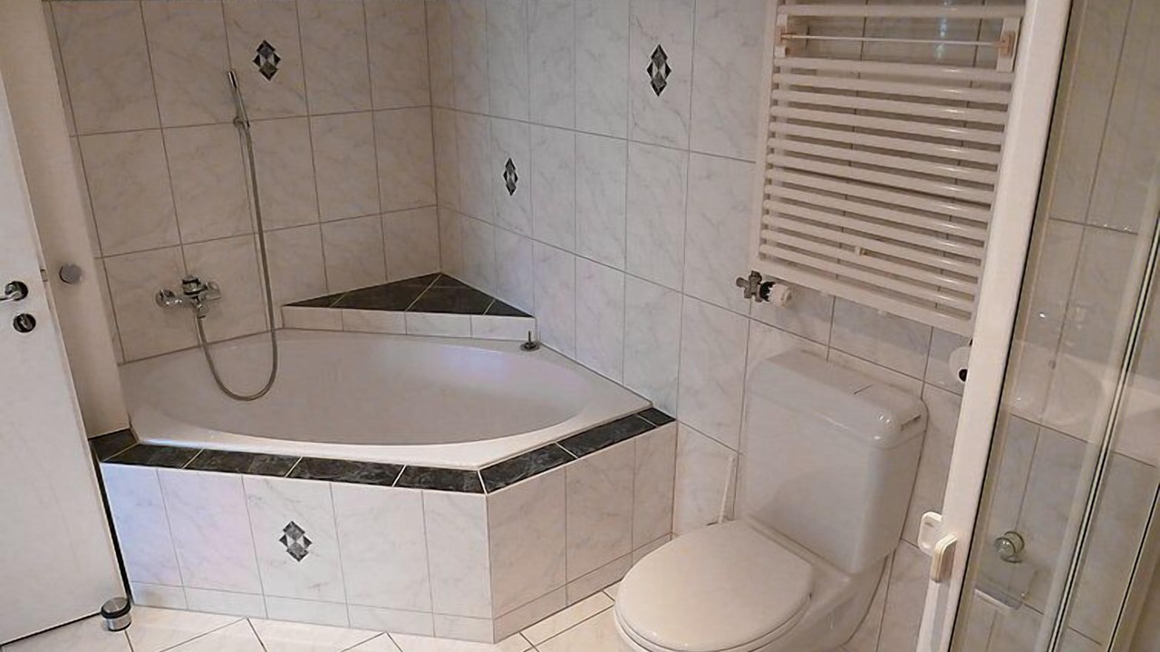 Photo of Bathroom in Bürgenstock