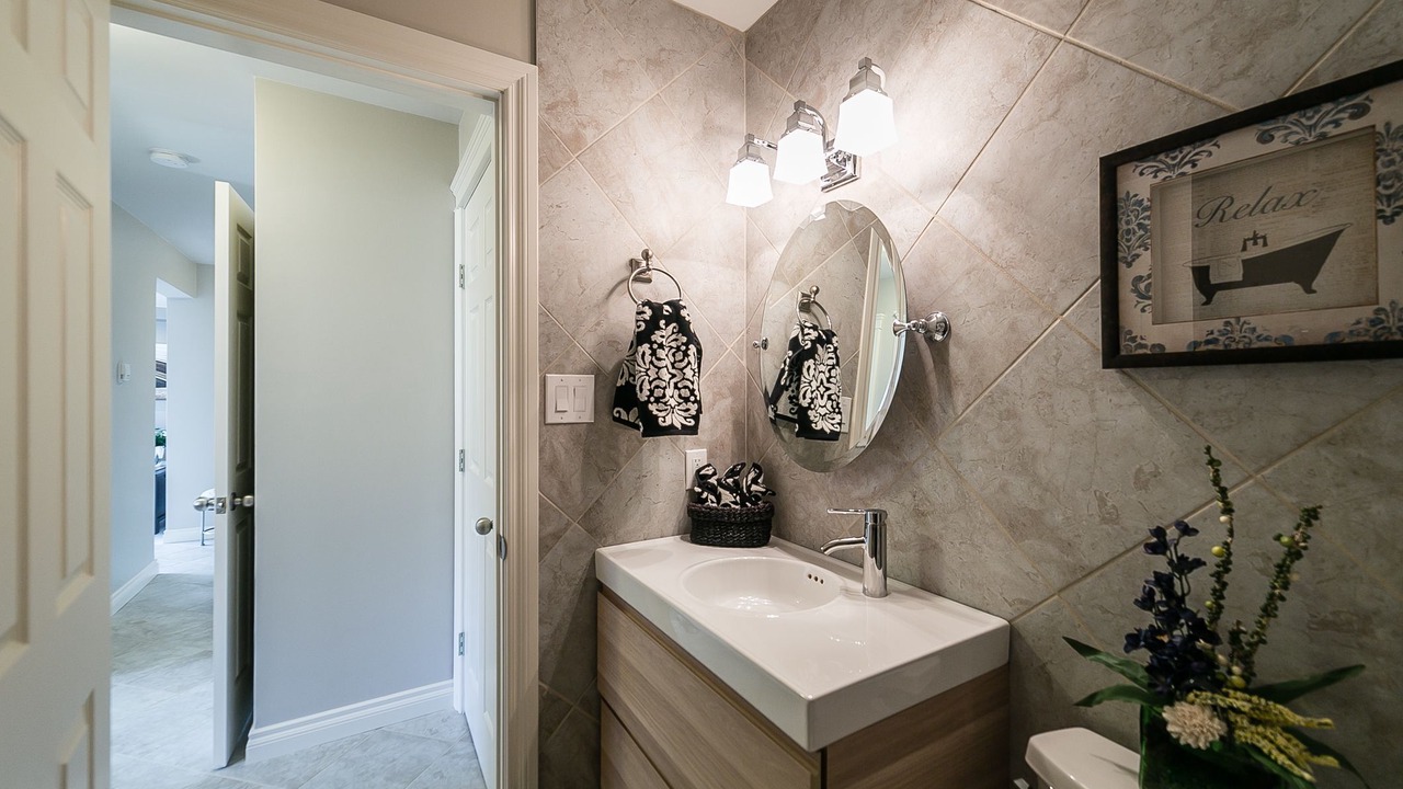 Photo of Bathroom in Jasper Place