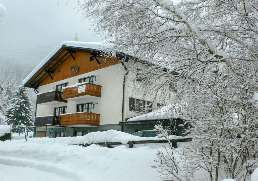 Photo of Buildings in Surava