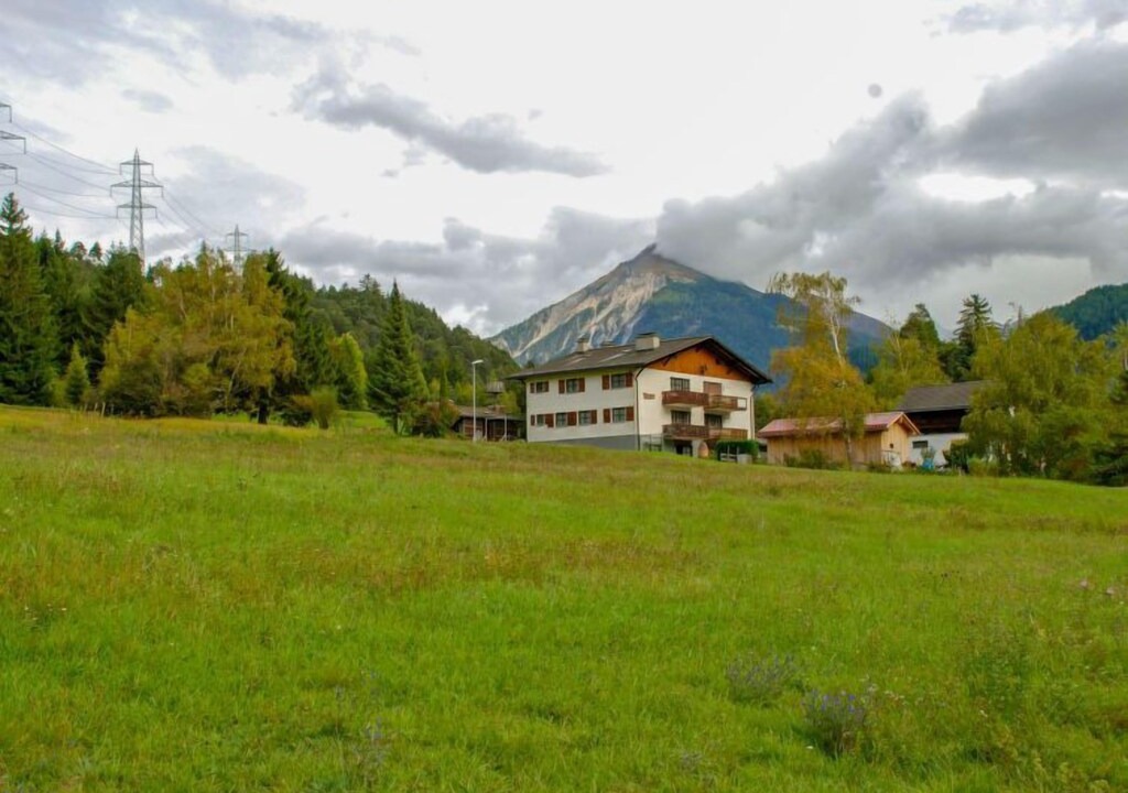 Photo of Buildings in Surava