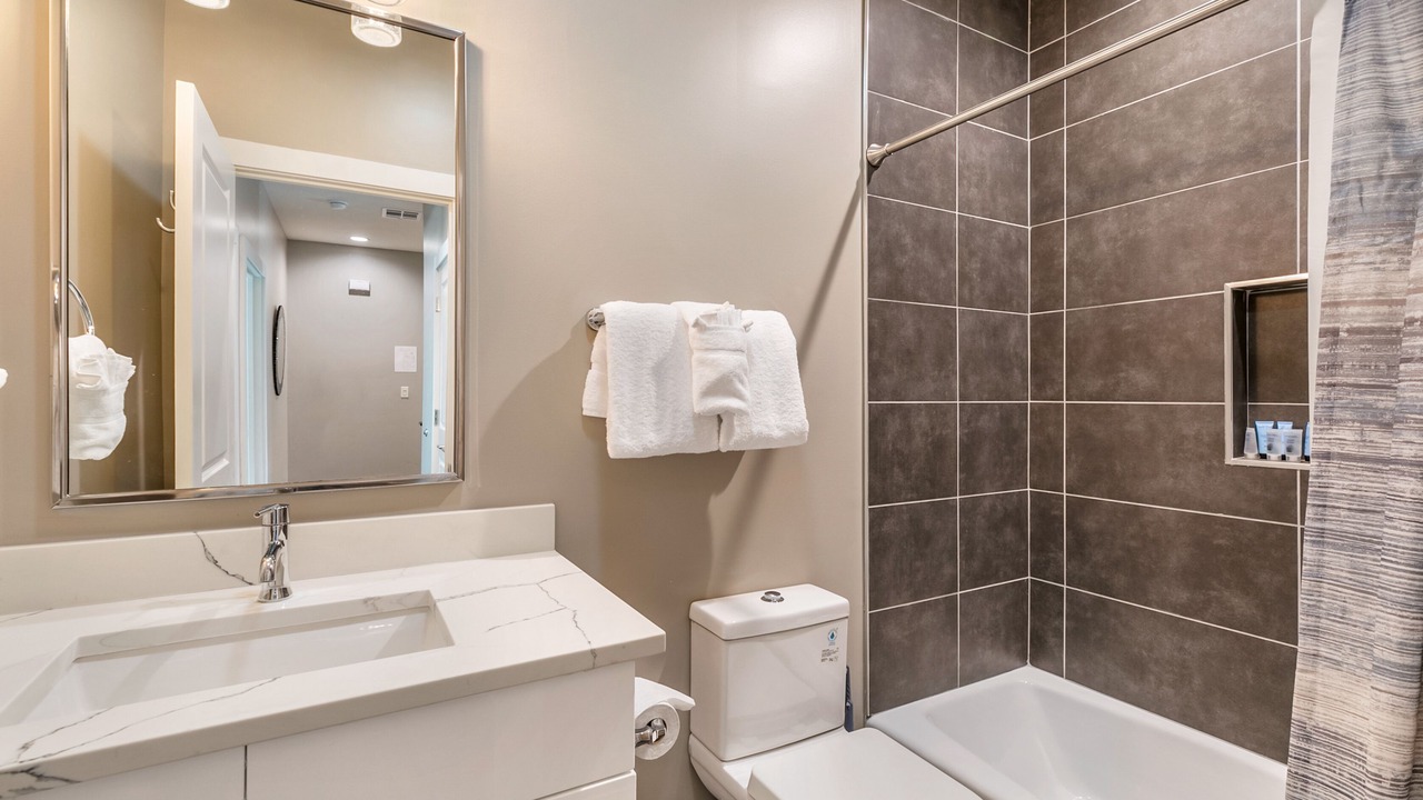 Photo of Bathroom in Mid-City