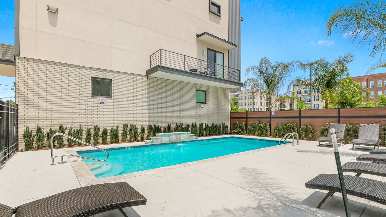 Photo of Outdoor in Mid-City