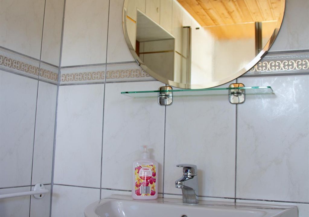 Photo of Bathroom in Lautzenbrucken