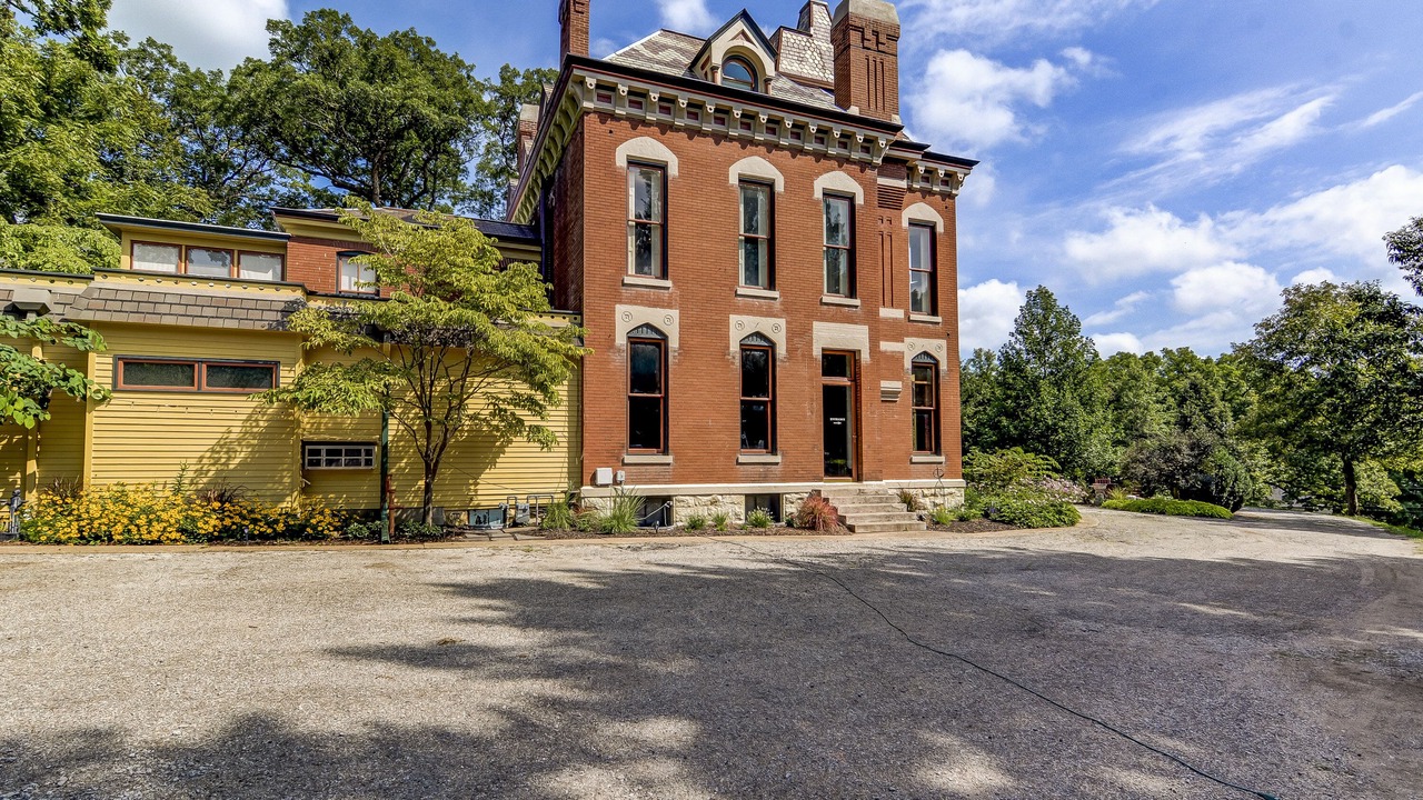 Photo of Outdoor in Petersburg