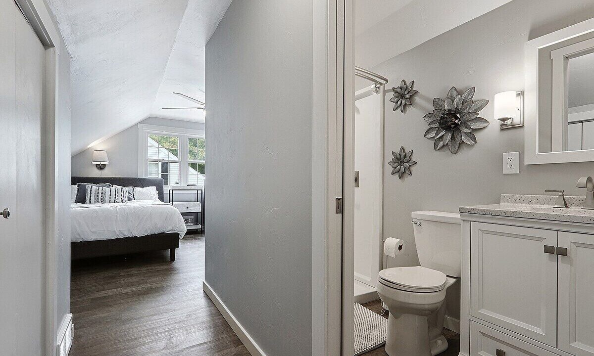 Photo of Bathroom in Green Bay