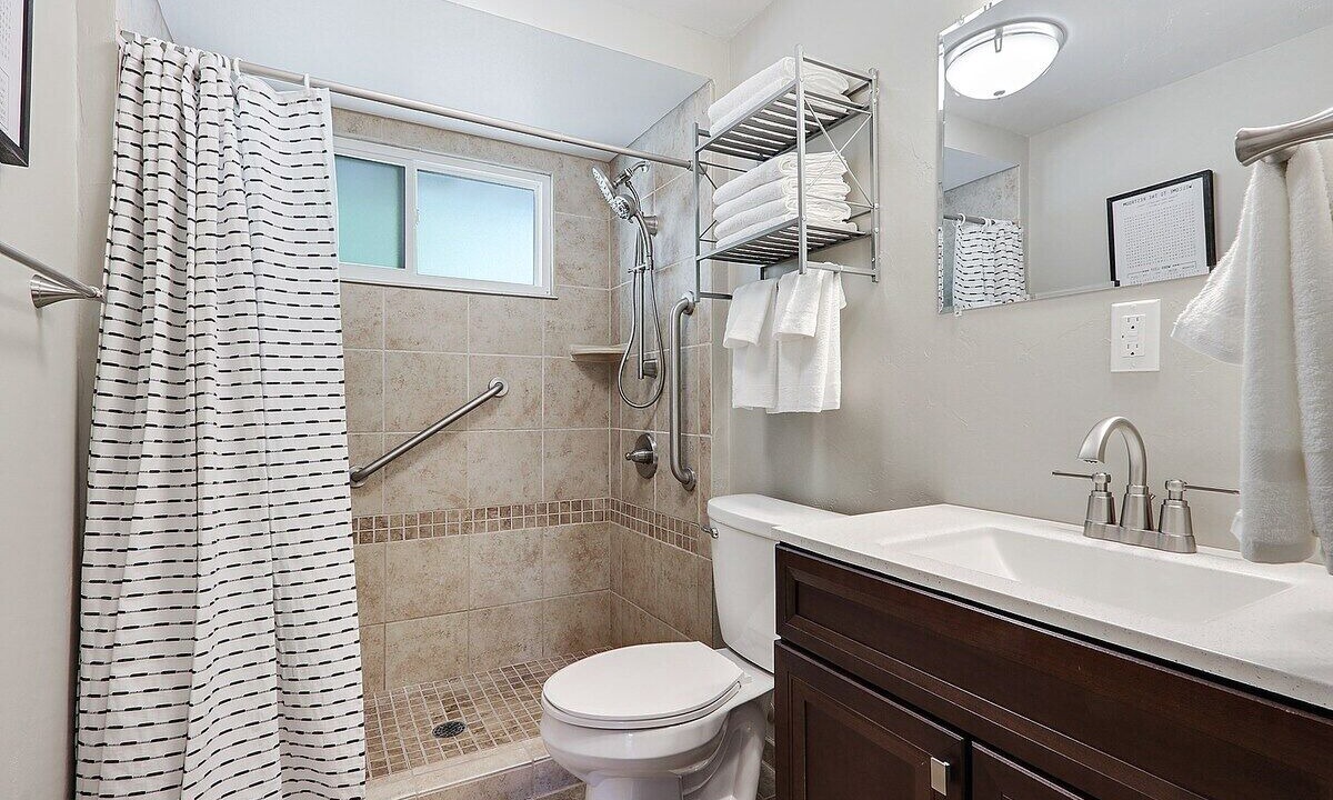 Photo of Bathroom in Green Bay