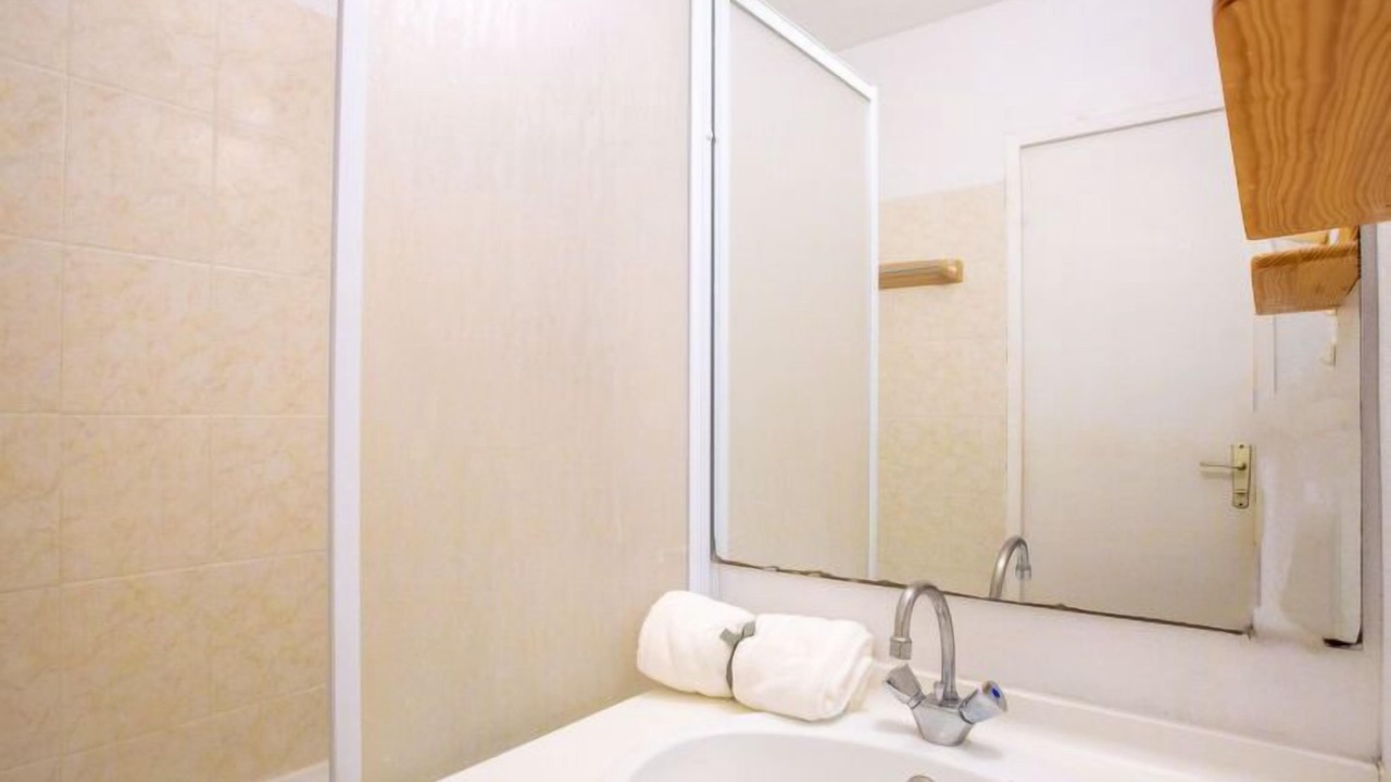 Photo of Bathroom in La Faviere