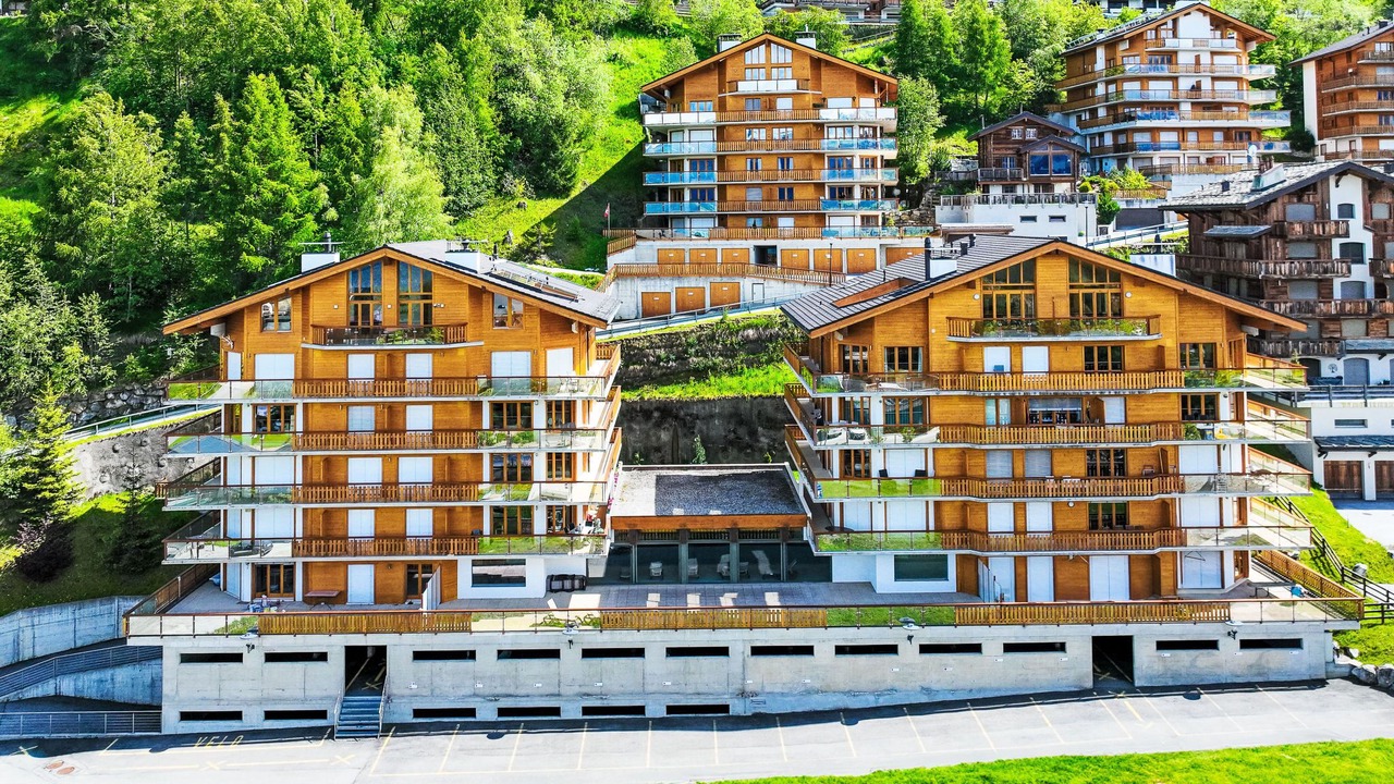 Photo of Outdoor in Saint-Pierre-de-Clages