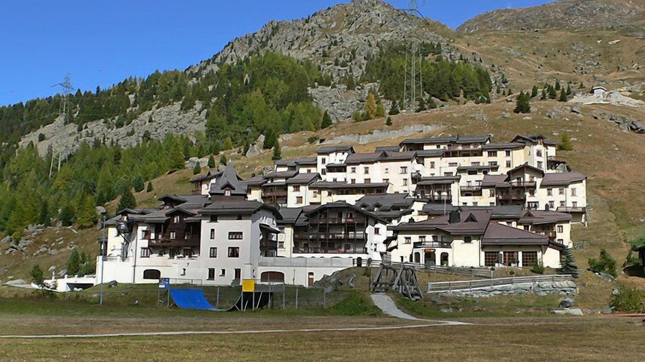 Photo of Others in Bivio