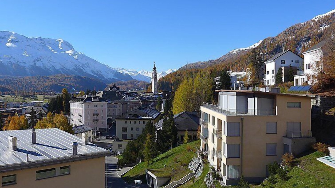 Photo of Others in Samedan