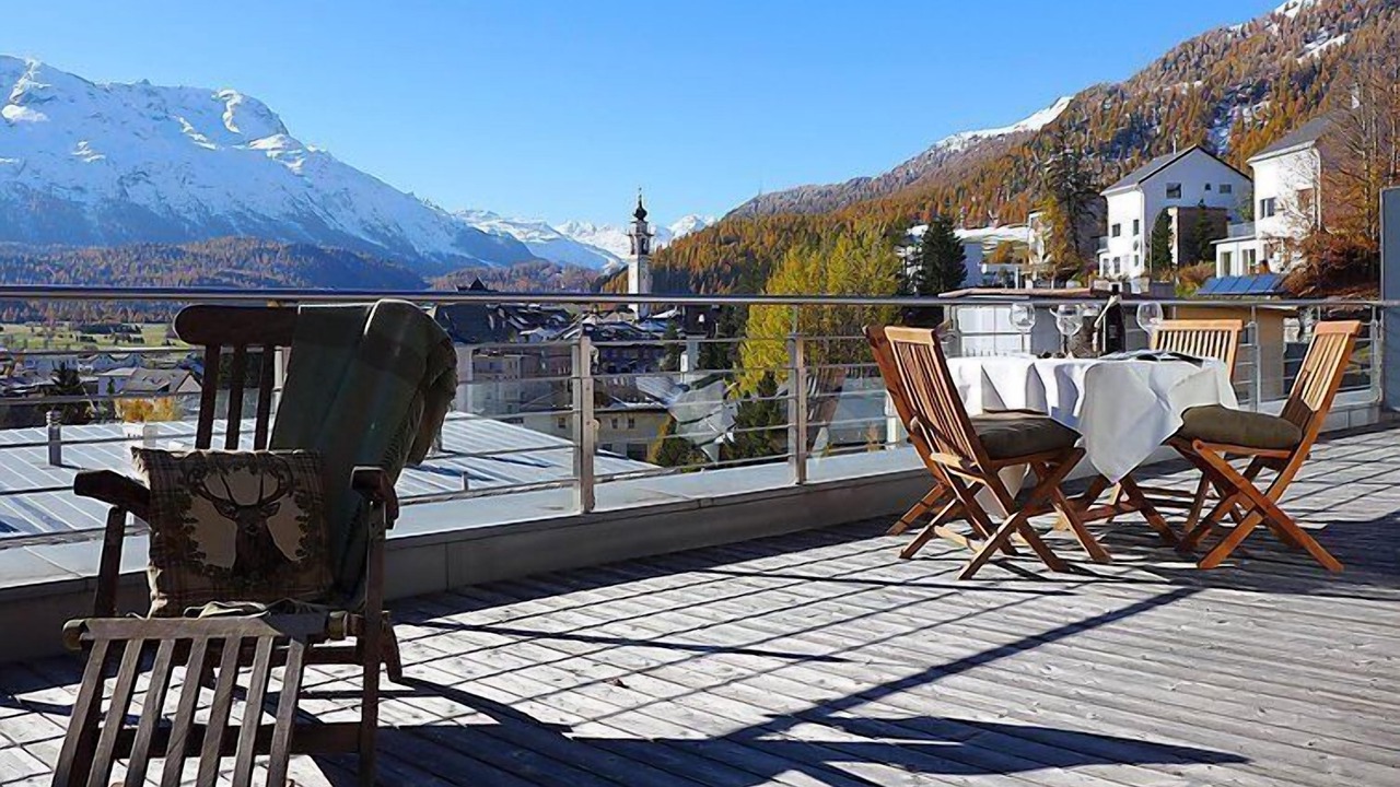 Photo of Others in Samedan