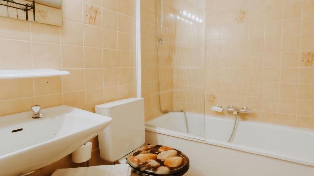 Photo of Bathroom in Bredene