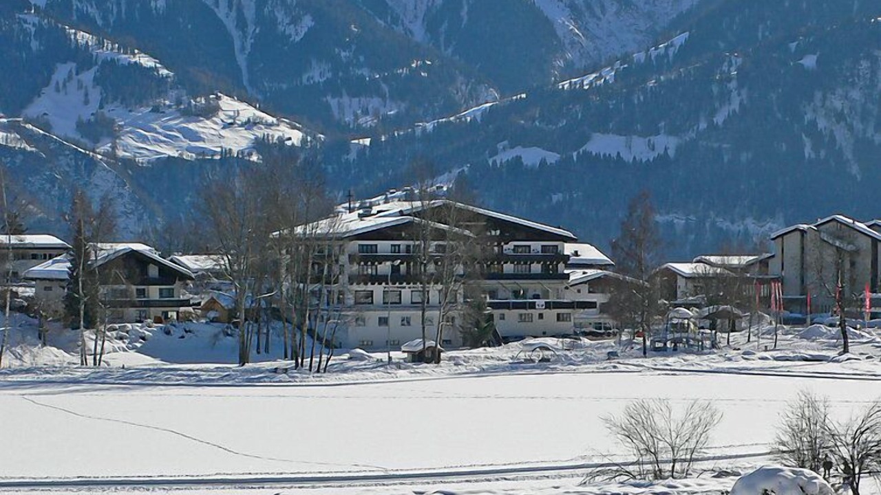Photo of Others in Laax
