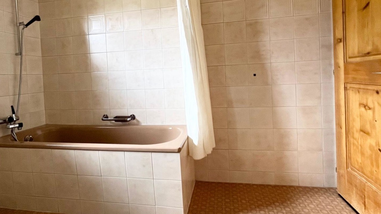 Photo of Bathroom in Zweisimmen
