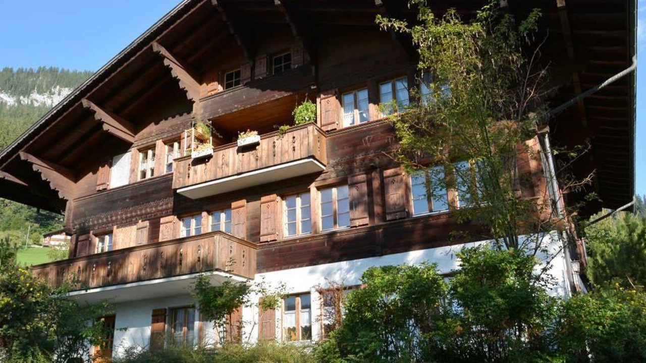 Photo of Others in Zweisimmen