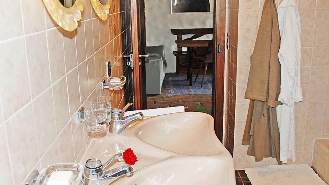 Photo of Bathroom in Muggio