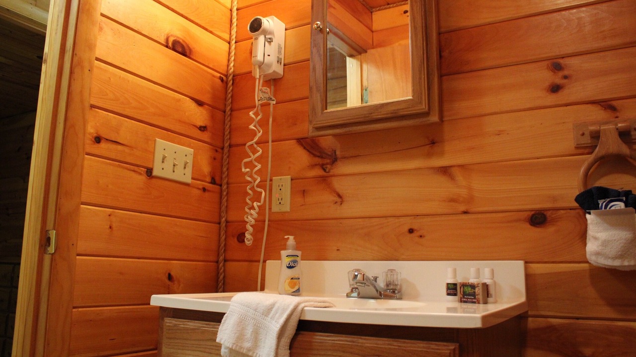 Photo of Bathroom in Hico