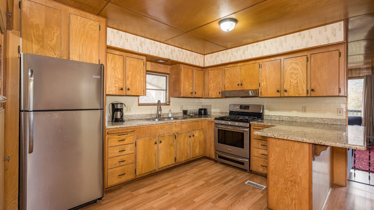 Photo of Kitchen in Oakhurst