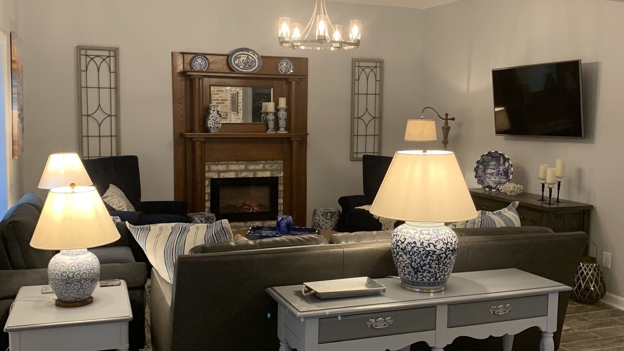 Photo of Livingroom in Summerville Historic District
