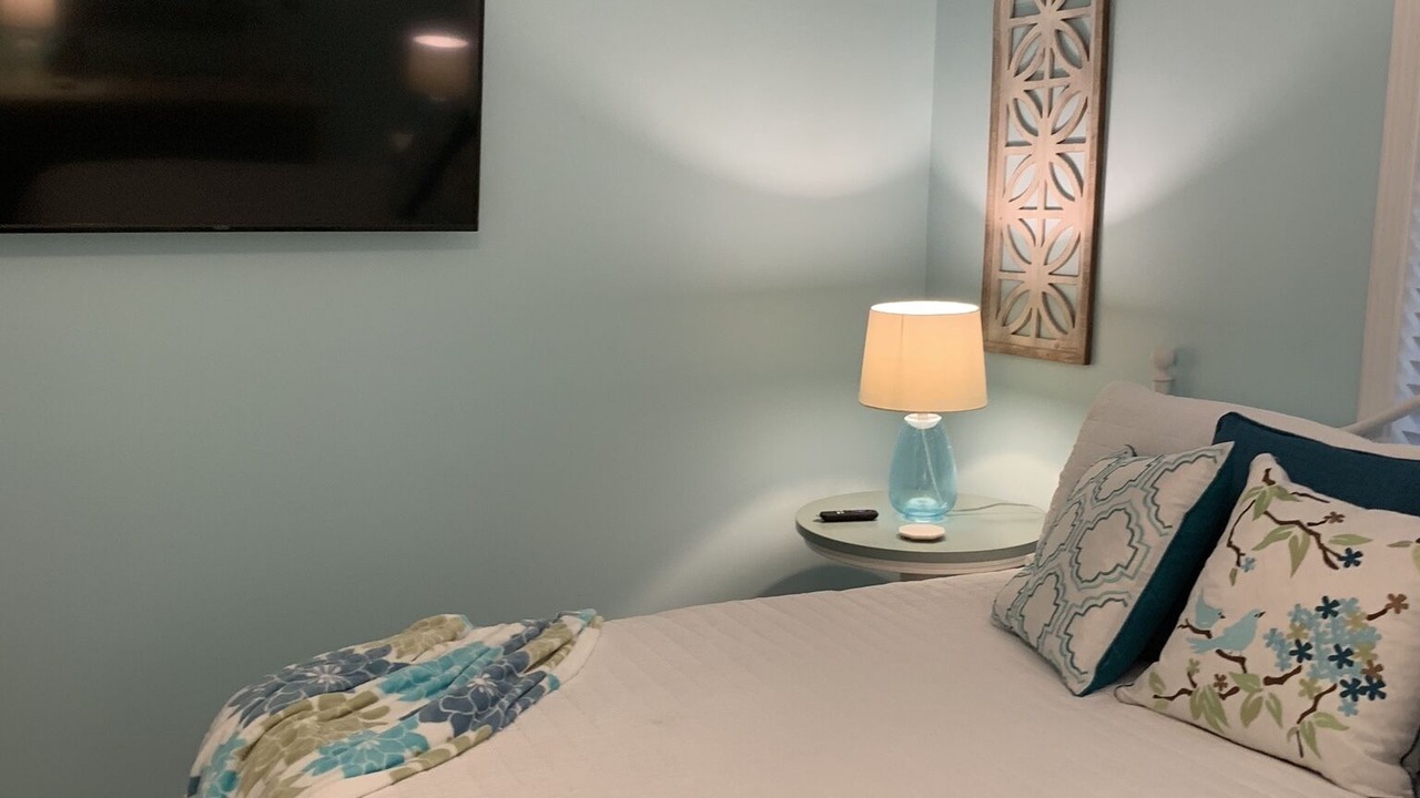Photo of Bedroom in Summerville Historic District