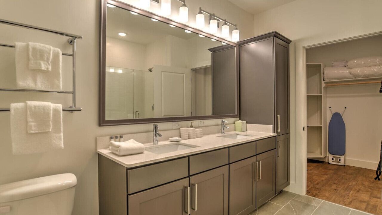 Photo of Bathroom in East End - Valley Street