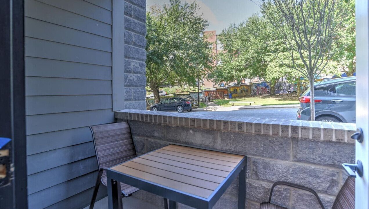 Photo of Outdoor in East End - Valley Street