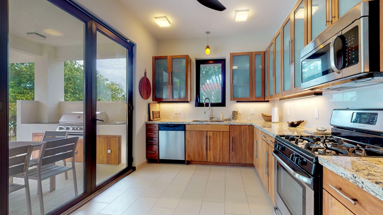 Photo of Kitchen in Caribbean Way