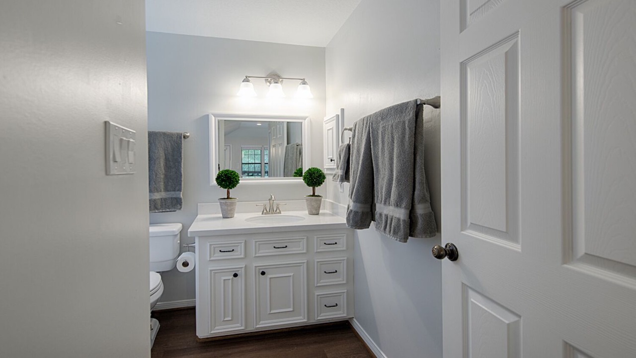 Photo of Bathroom in Panther Creek