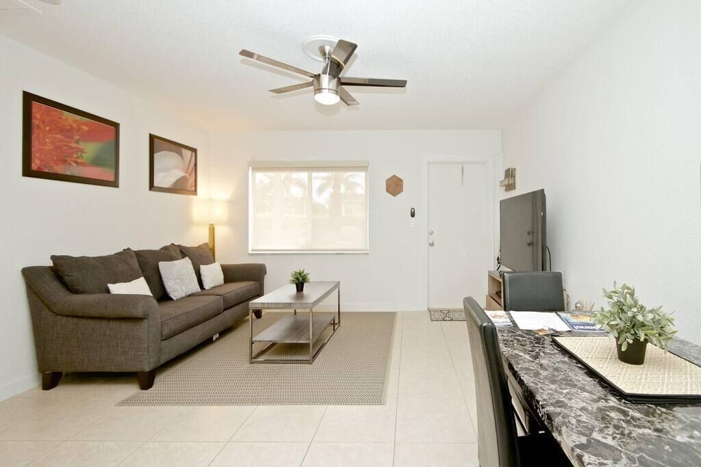 Photo of Bedroom in Santa Barbara Estates