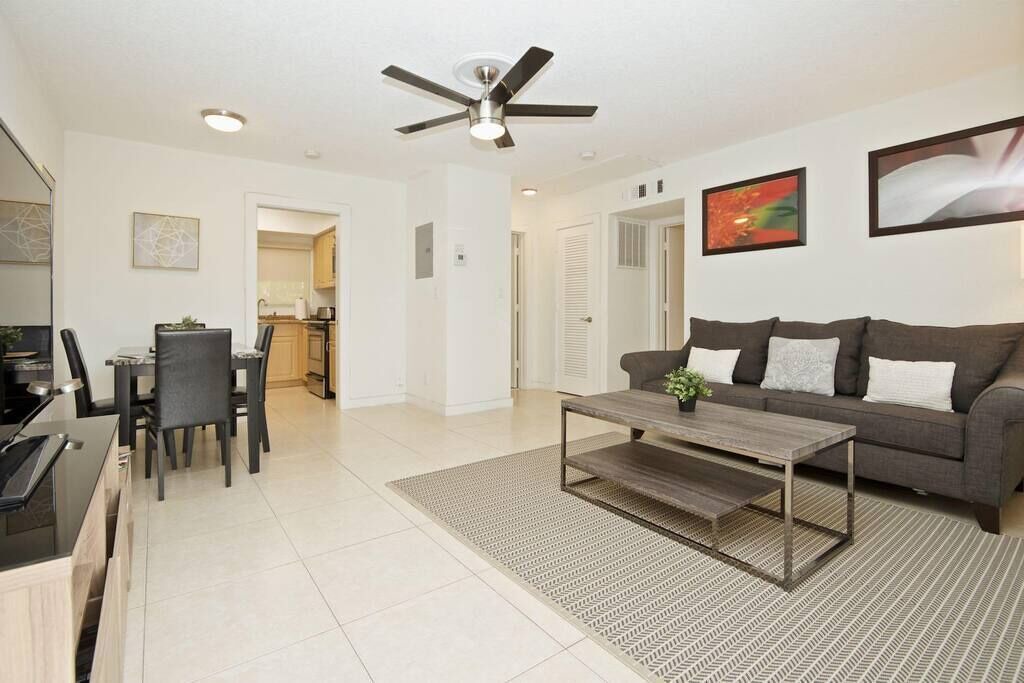 Photo of Bedroom in Santa Barbara Estates