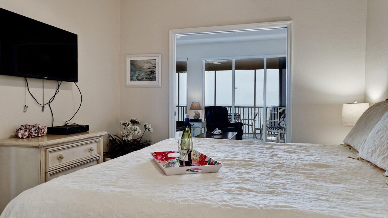 Photo of Bedroom in Bradenton Beach
