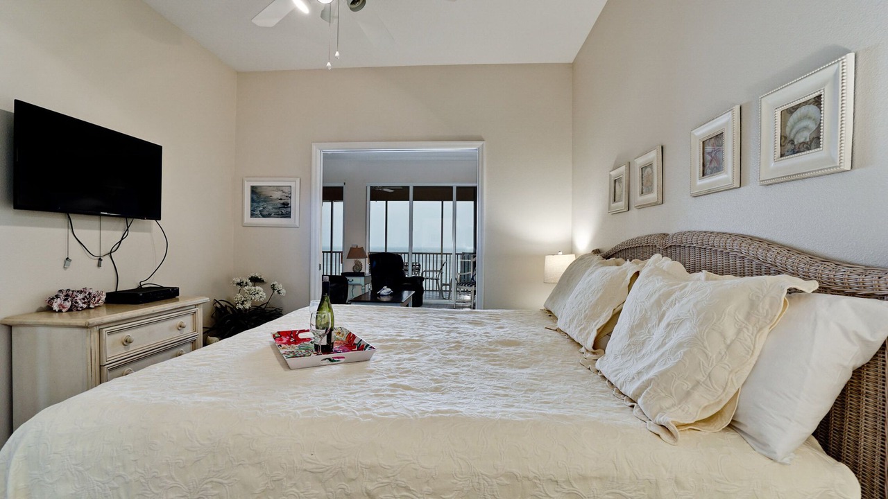 Photo of Bedroom in Bradenton Beach