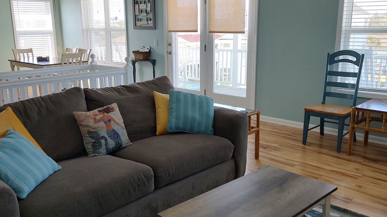 Photo of Livingroom in Holden Beach