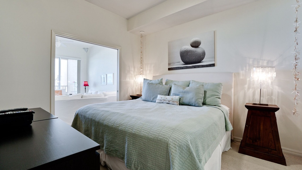 Photo of Bedroom in Bradenton Beach