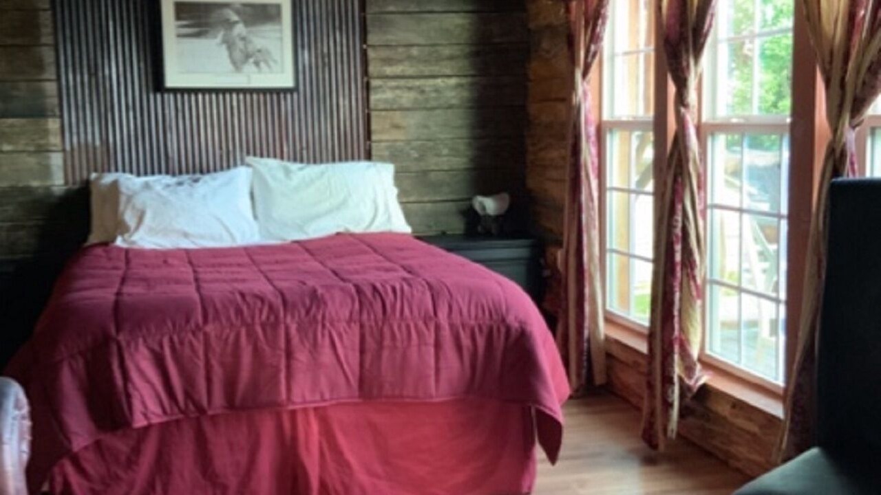 Photo of Bedroom in Saint Joe
