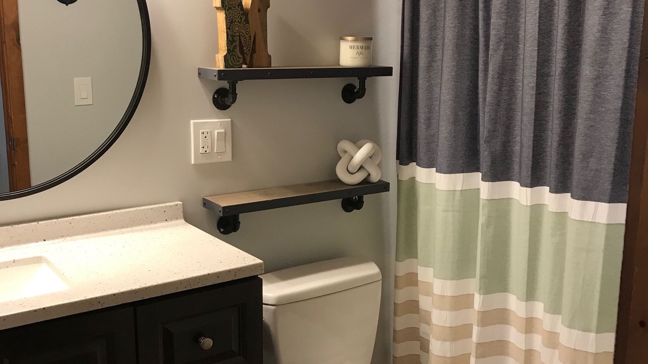 Photo of Bathroom in Cheboygan